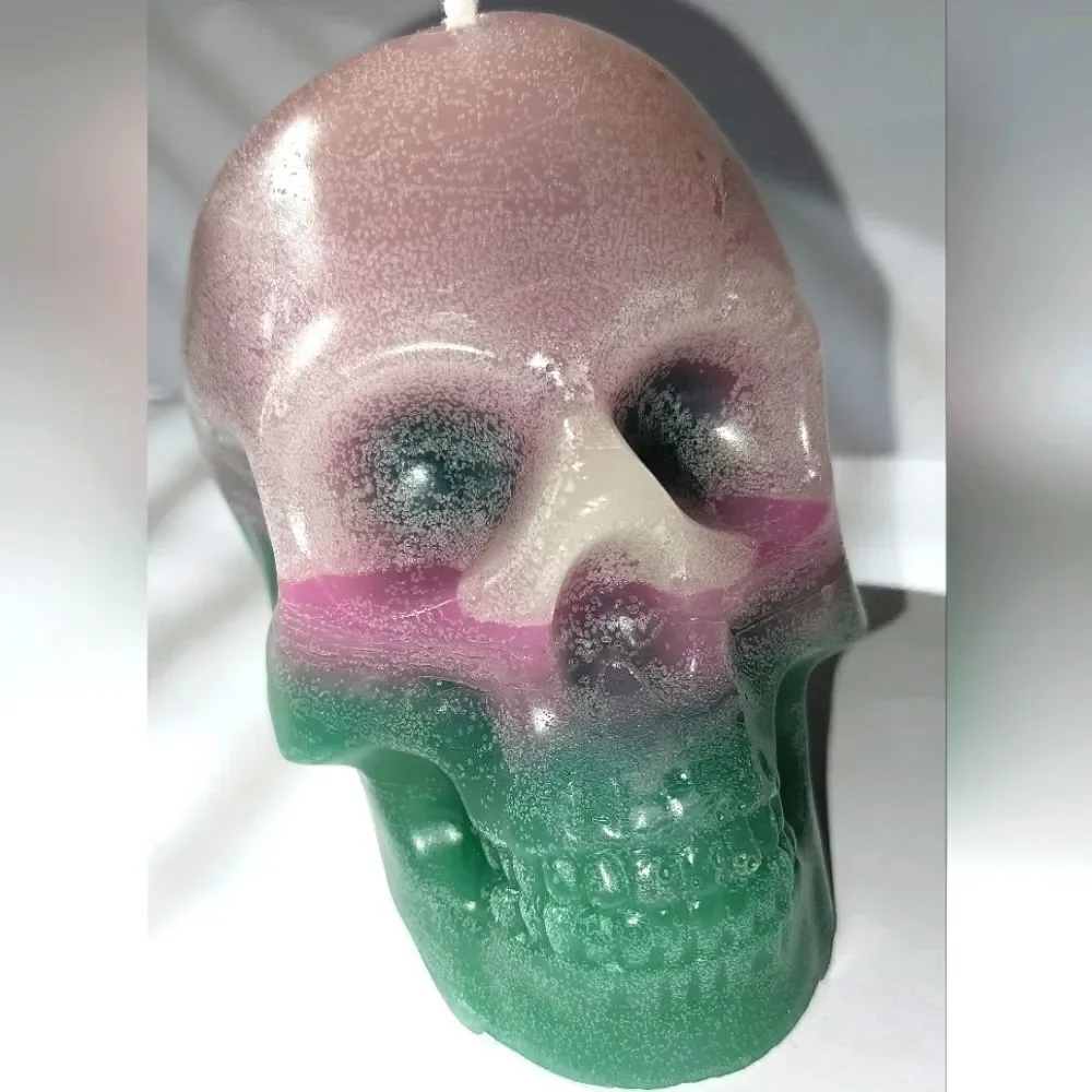 Hand crafted limited edition from our Raging skull candle collection